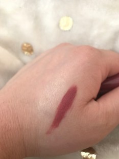 caked swatch